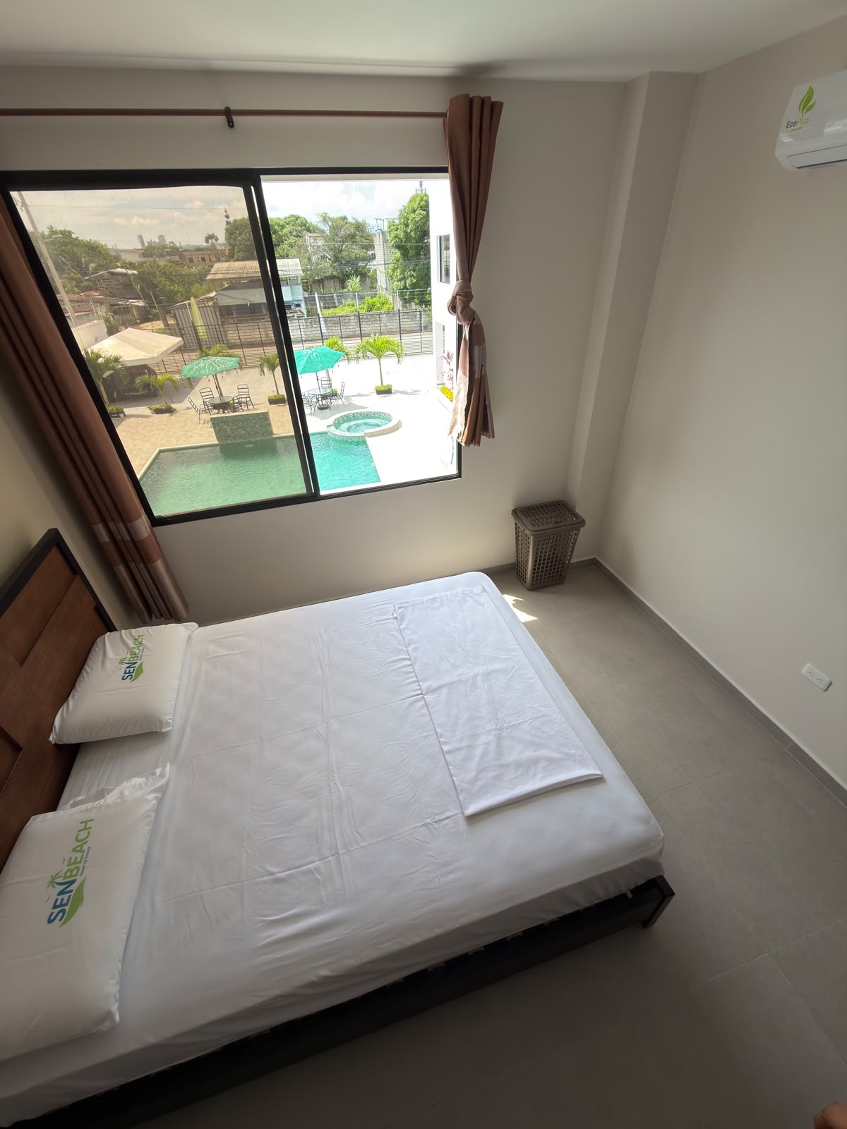 🌴 Aqua Serenity Suite | Piscina Resort • AC • WiFi
