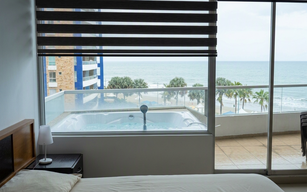 Diamond Beach 🌊 Departamento Familiar 3 Dormitorios | Jacuzzi en Balcón | Piso 5 Frente al Mar | Tonsupa